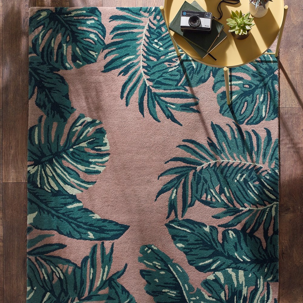 Tropical Botanical Leaf Rug in Blush Pink